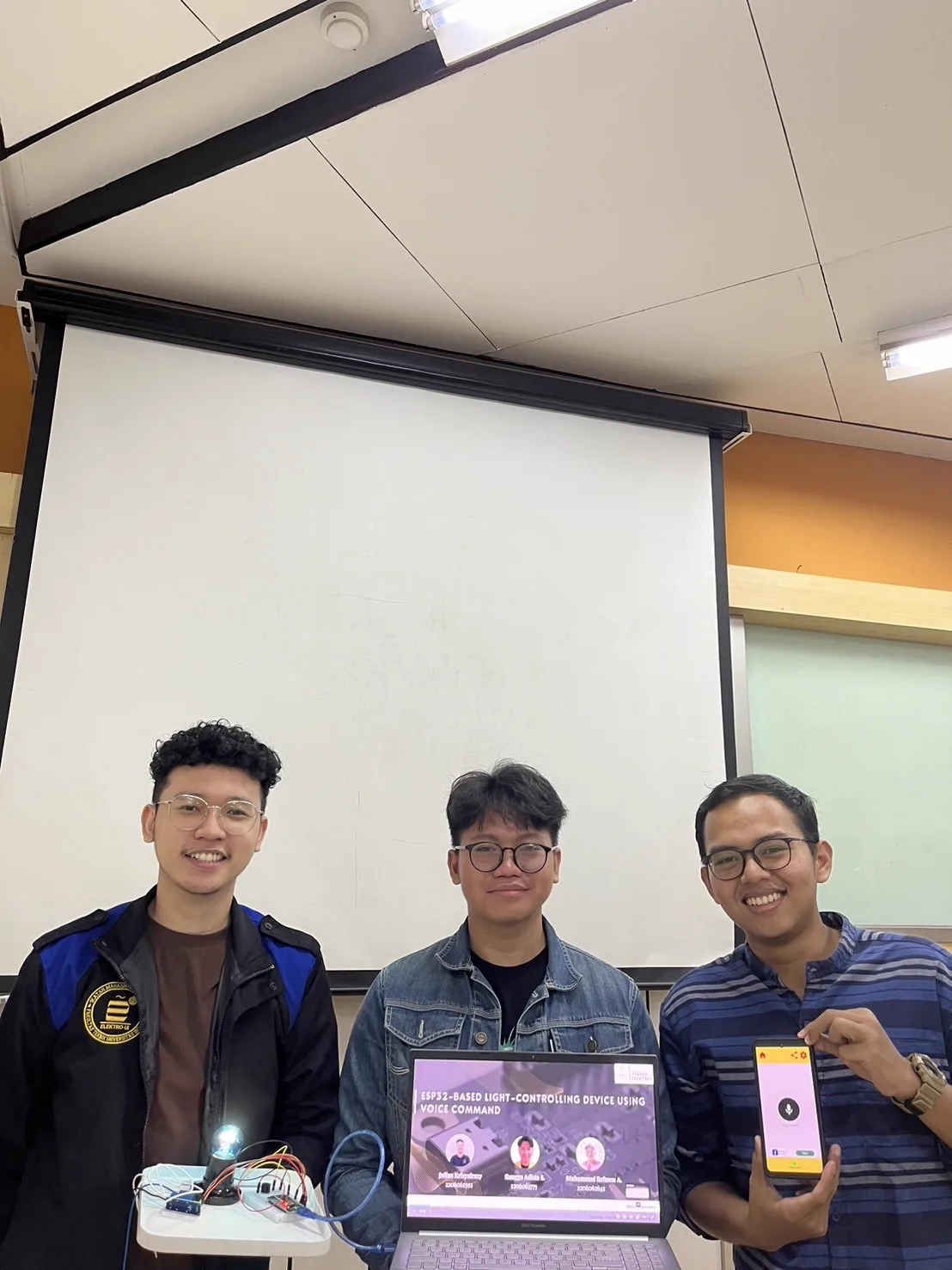 Voice Command Lamp team, prototype, and companion app